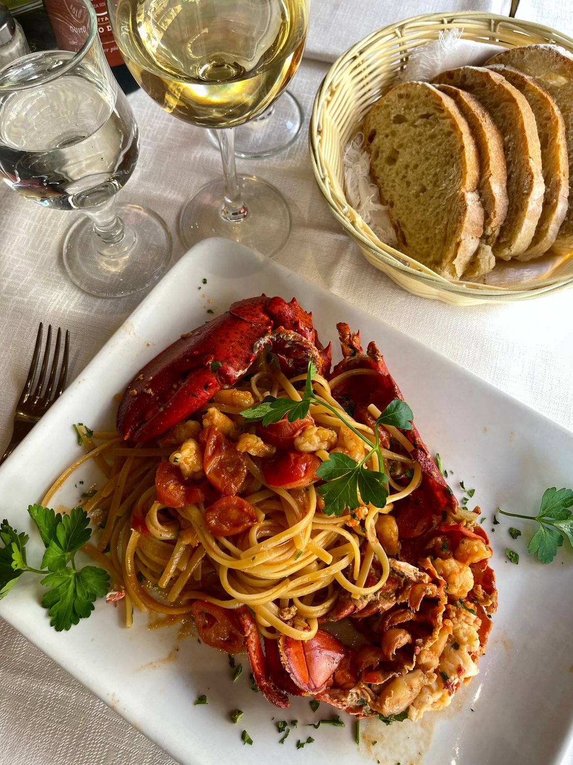 Linguine all'astice, specialità di pesce